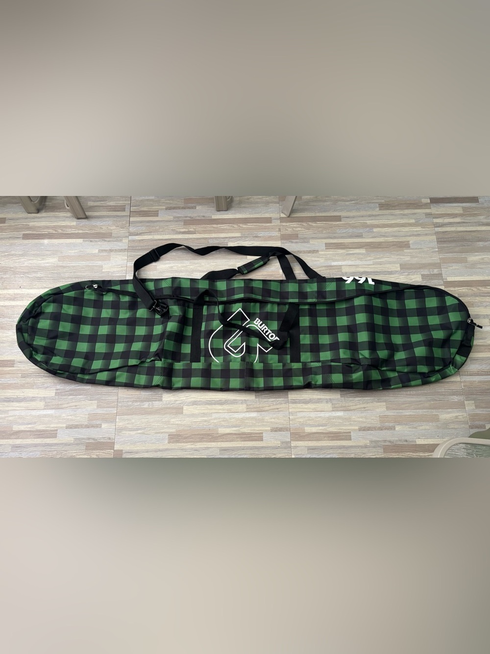 Burton 166 Green and Black Check Snowboard Bag